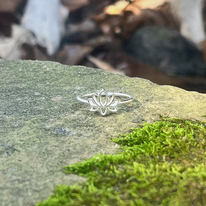 Lotus Ring