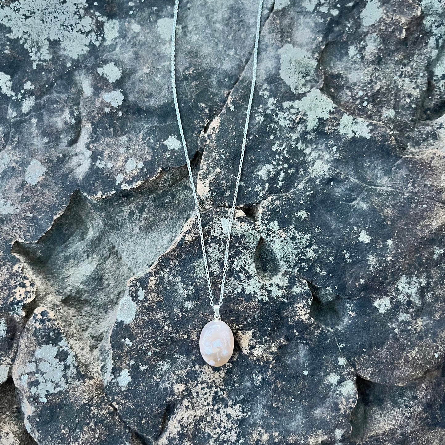 Flower Agate Necklace