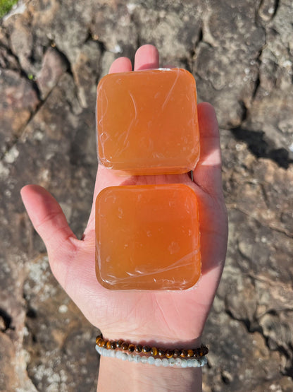 Manuka Honey Shampoo Bar